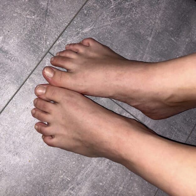 Sweet feet