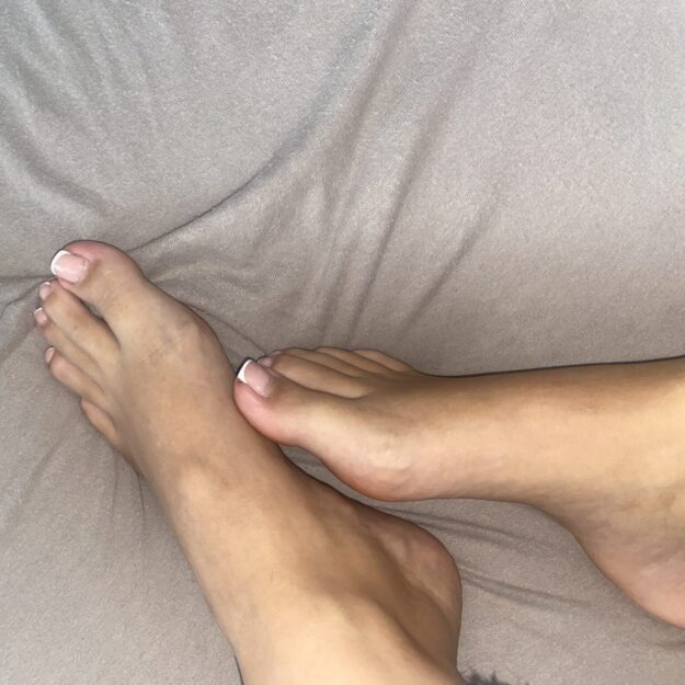 Feetgirl06