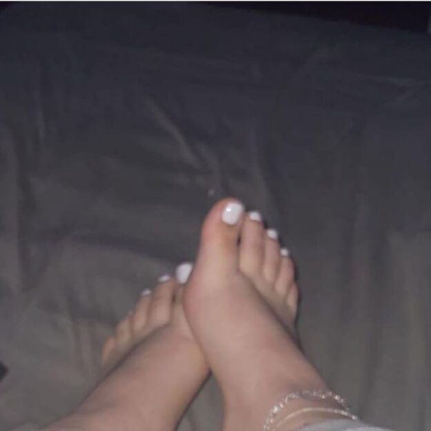 Feetgirl1