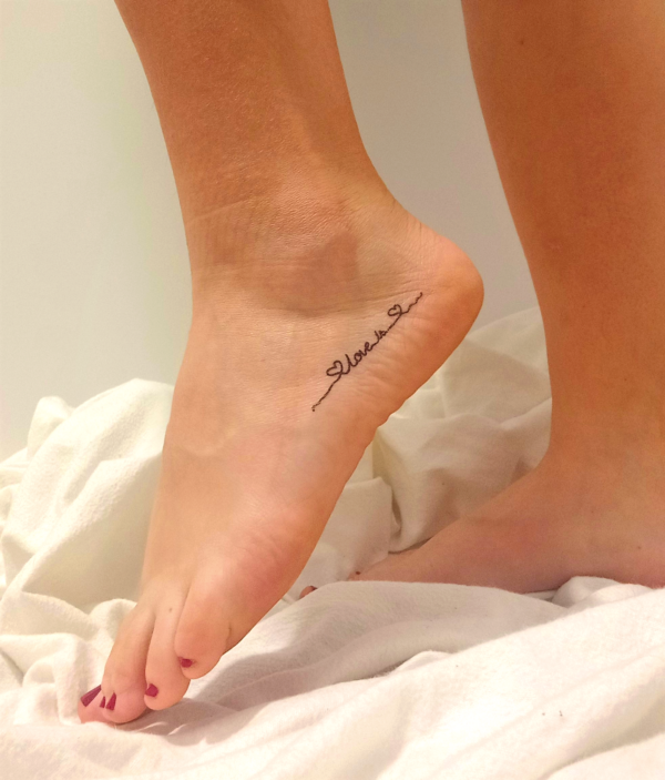 Sexy feet with small tattoo ;-)