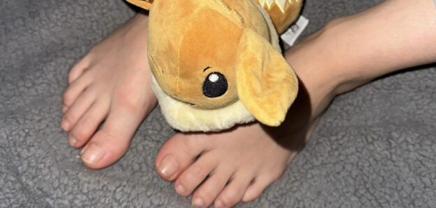 Evoli's_feet